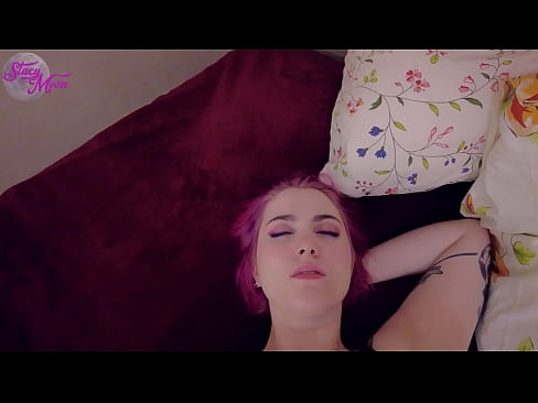 ❤️ Slutty klasgenoat frege om OBG mei har oer te slaan, dus we neukte sûnder kondoom ❤️ Moaie porno by wy