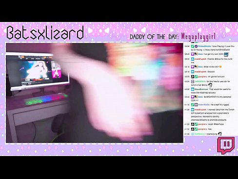 ❤️ GAMER FERGETEN DE STREAM UIT TE SLUITEN EN LIVE ON LUCHTE SQUIRTED ❤️ Moaie porno by wy