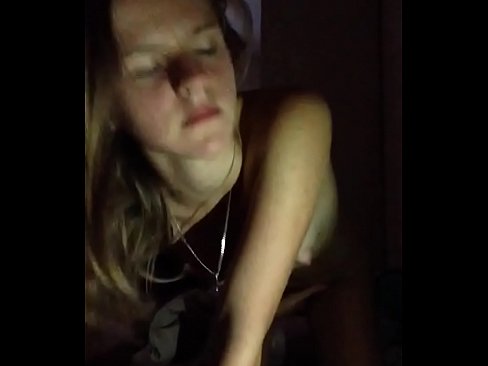 ❤️ In famke masturbeart en komt ❤️ Moaie porno by wy